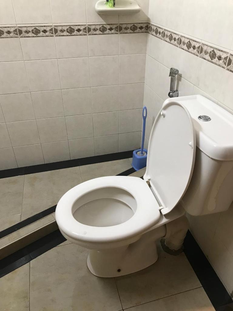 Ice Berg Apartment Dehiwala-Mount Lavinia Bilik gambar