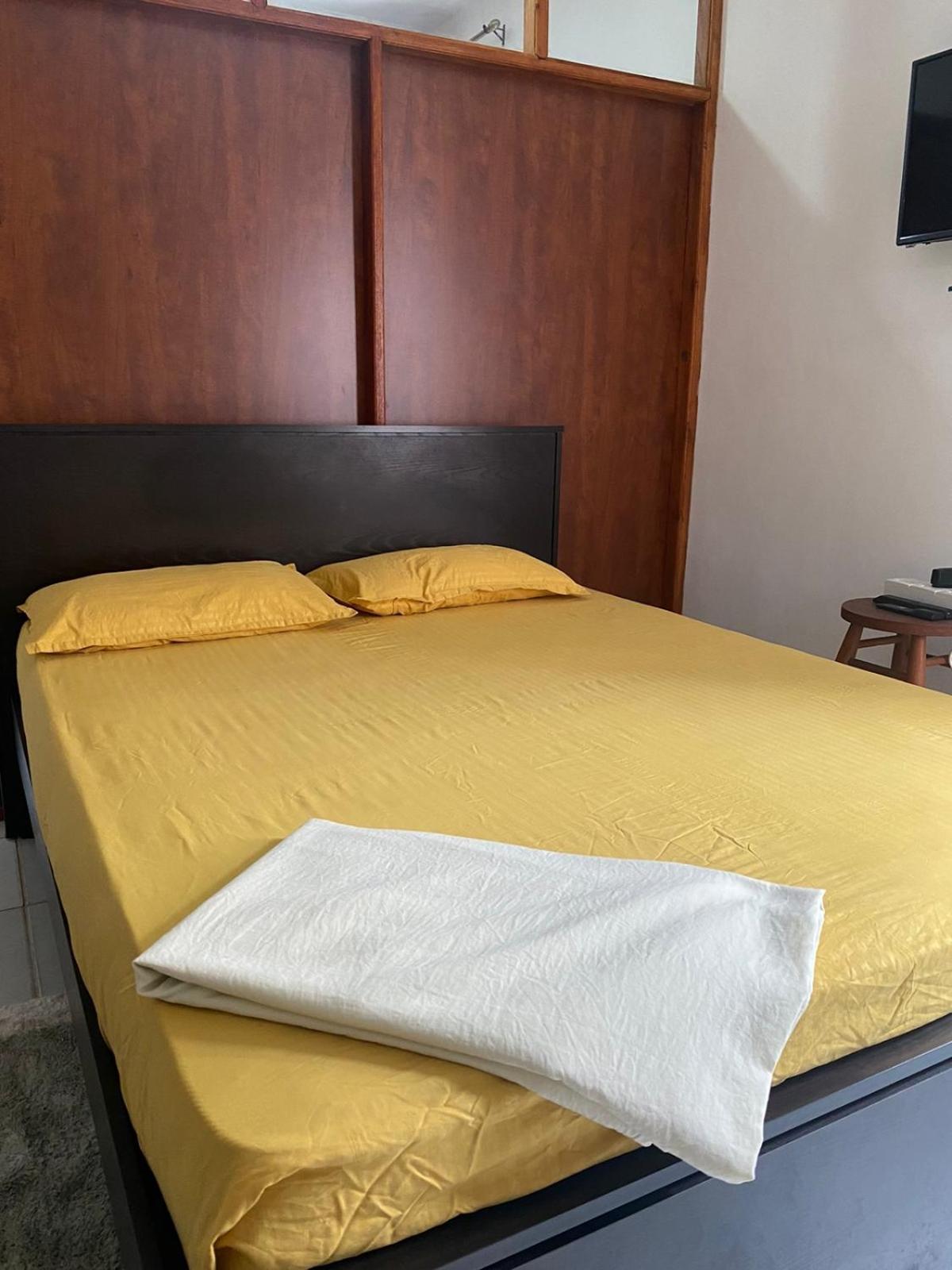 Ice Berg Apartment Dehiwala-Mount Lavinia Bilik gambar