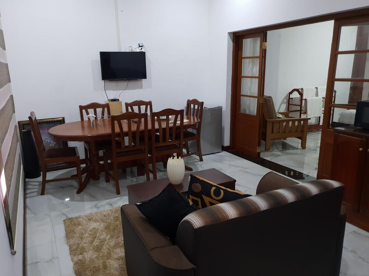 Ice Berg Apartment Dehiwala-Mount Lavinia Luaran gambar