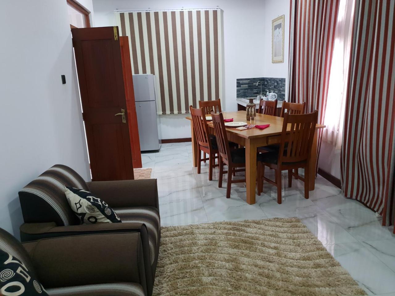 Ice Berg Apartment Dehiwala-Mount Lavinia Luaran gambar